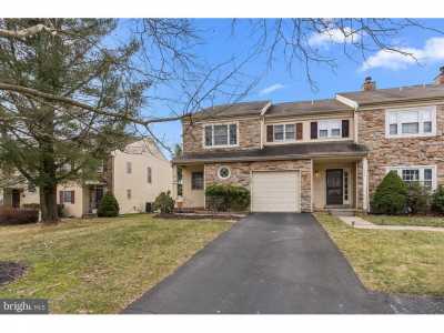 Home For Sale in Maple Glen, Pennsylvania