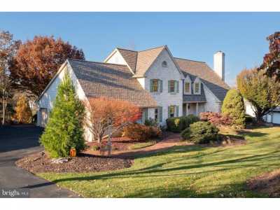 Home For Sale in Emmaus, Pennsylvania