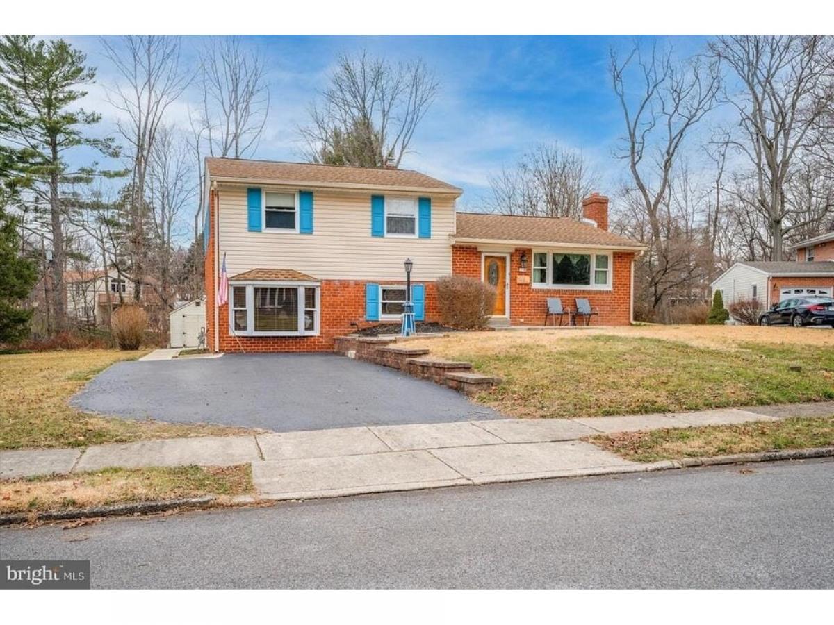 Picture of Home For Sale in Broomall, Pennsylvania, United States