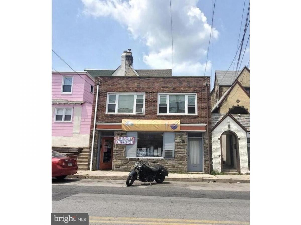Picture of Multi-Family Home For Sale in Upper Darby, Pennsylvania, United States