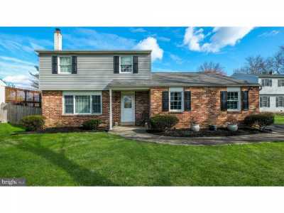 Home For Sale in Newtown, Pennsylvania