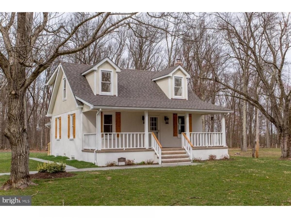 Picture of Home For Sale in Upper Black Eddy, Pennsylvania, United States