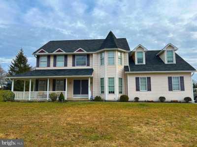 Home For Sale in Swedesboro, New Jersey