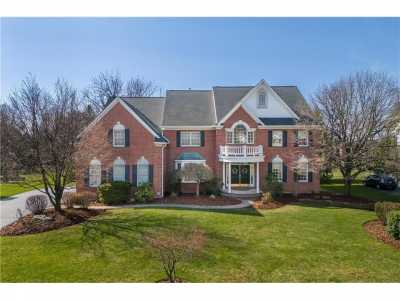 Home For Sale in Lower Saucon Twp, Pennsylvania