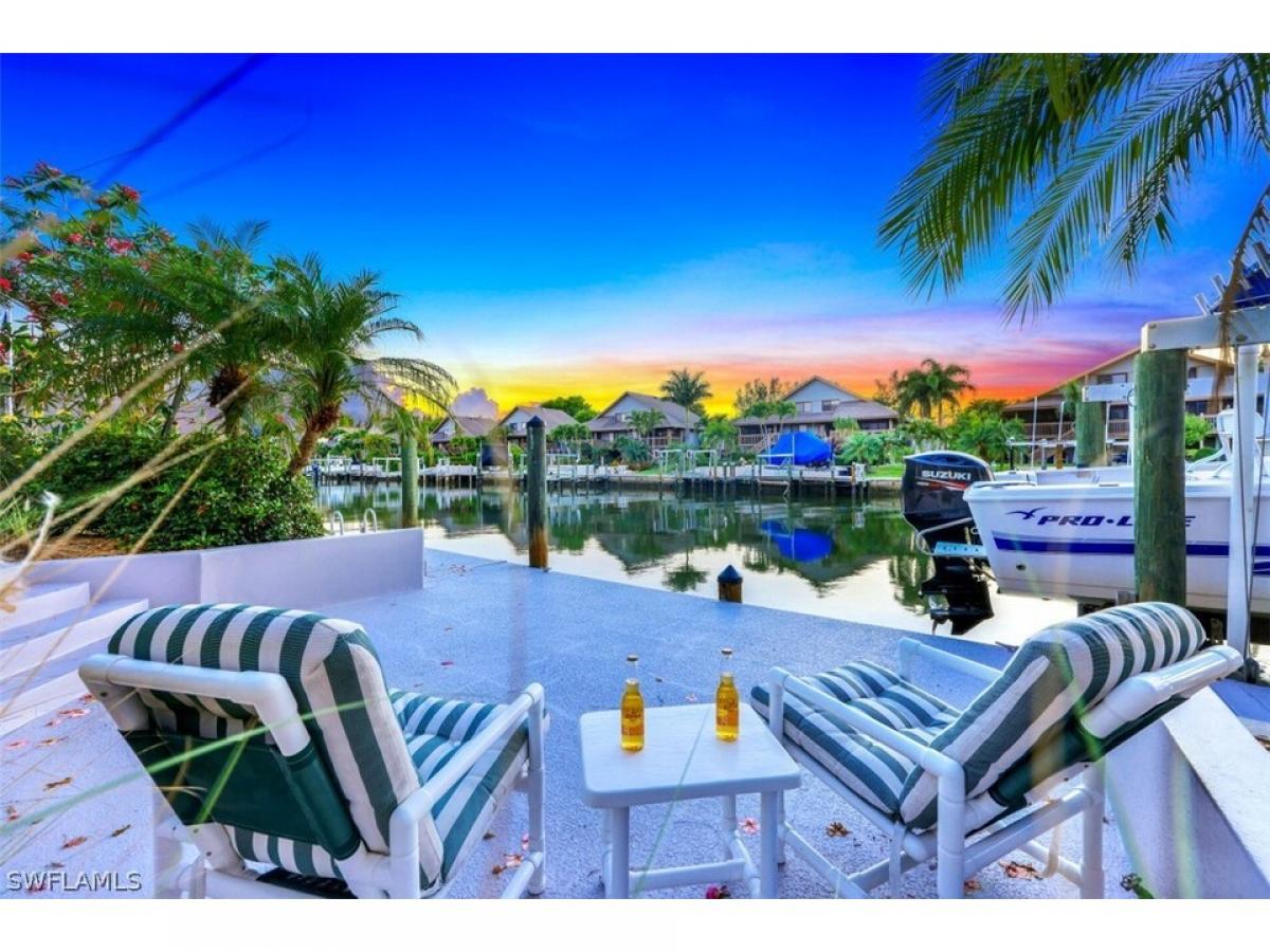 Picture of Home For Sale in Sanibel, Florida, United States