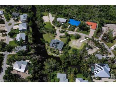 Home For Sale in Sanibel, Florida