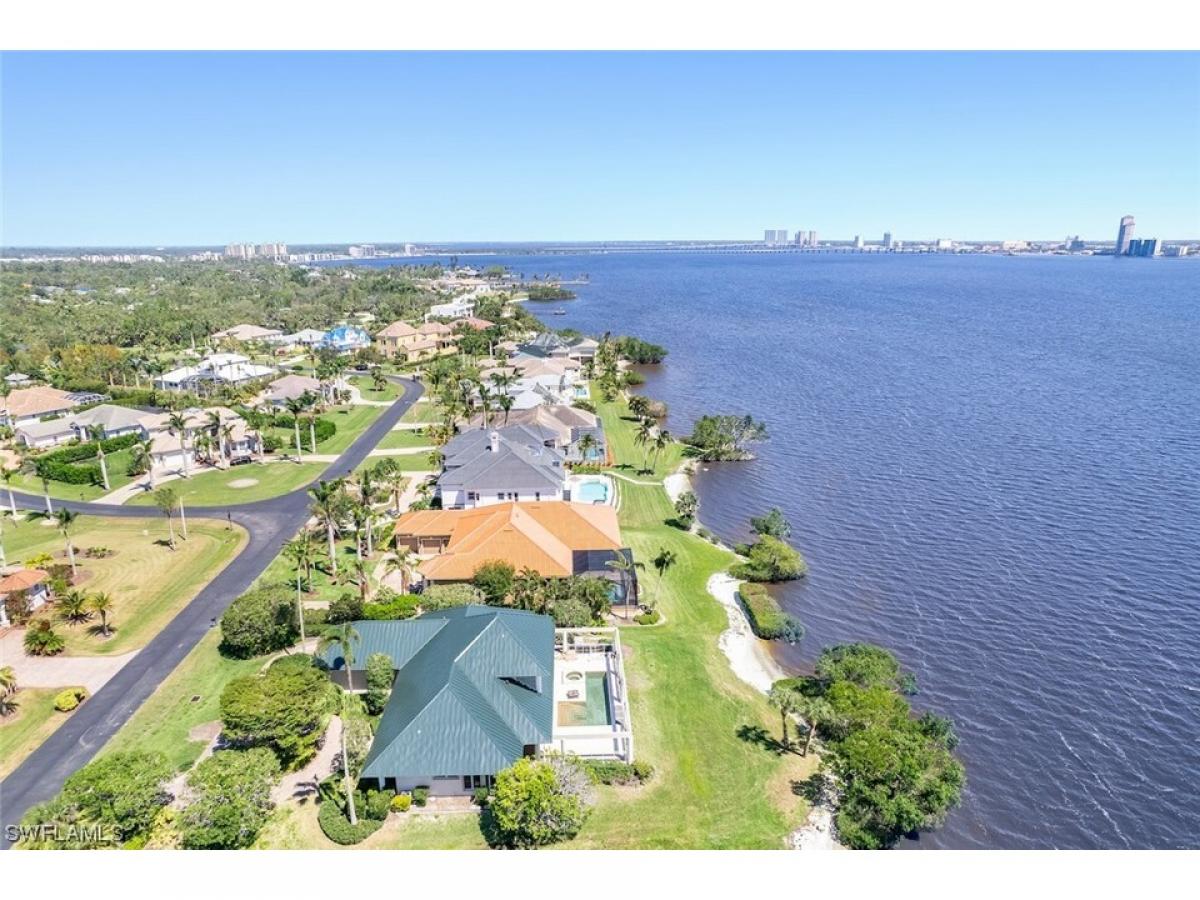 Picture of Home For Sale in North Fort Myers, Florida, United States