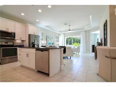 Home For Sale in Fort Myers, Florida