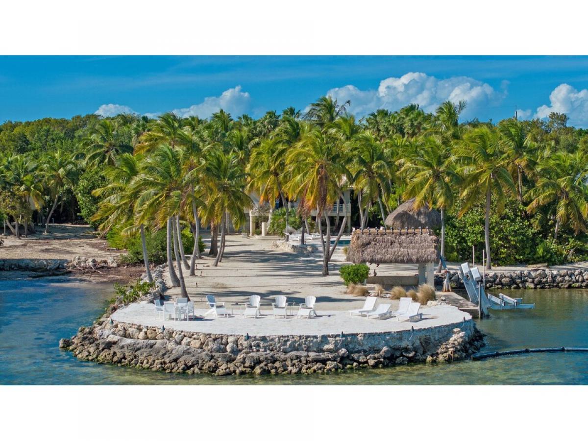 Picture of Home For Sale in Plantation Key, Florida, United States