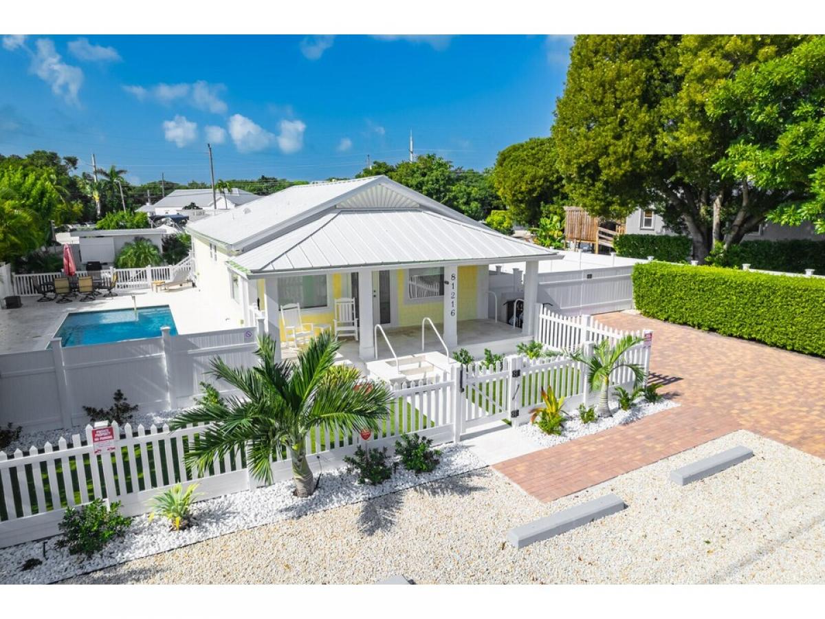 Picture of Home For Sale in Upper Matecumbe Key Islamorada, Florida, United States