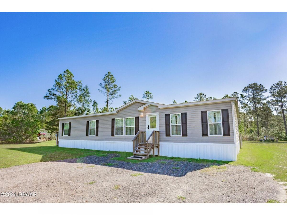 Picture of Home For Sale in Bunnell, Florida, United States