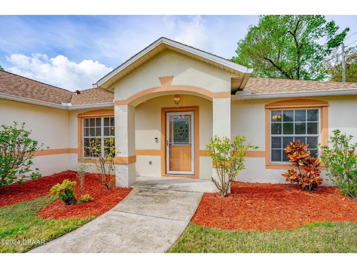 Picture of Home For Sale in Holly Hill, Florida, United States