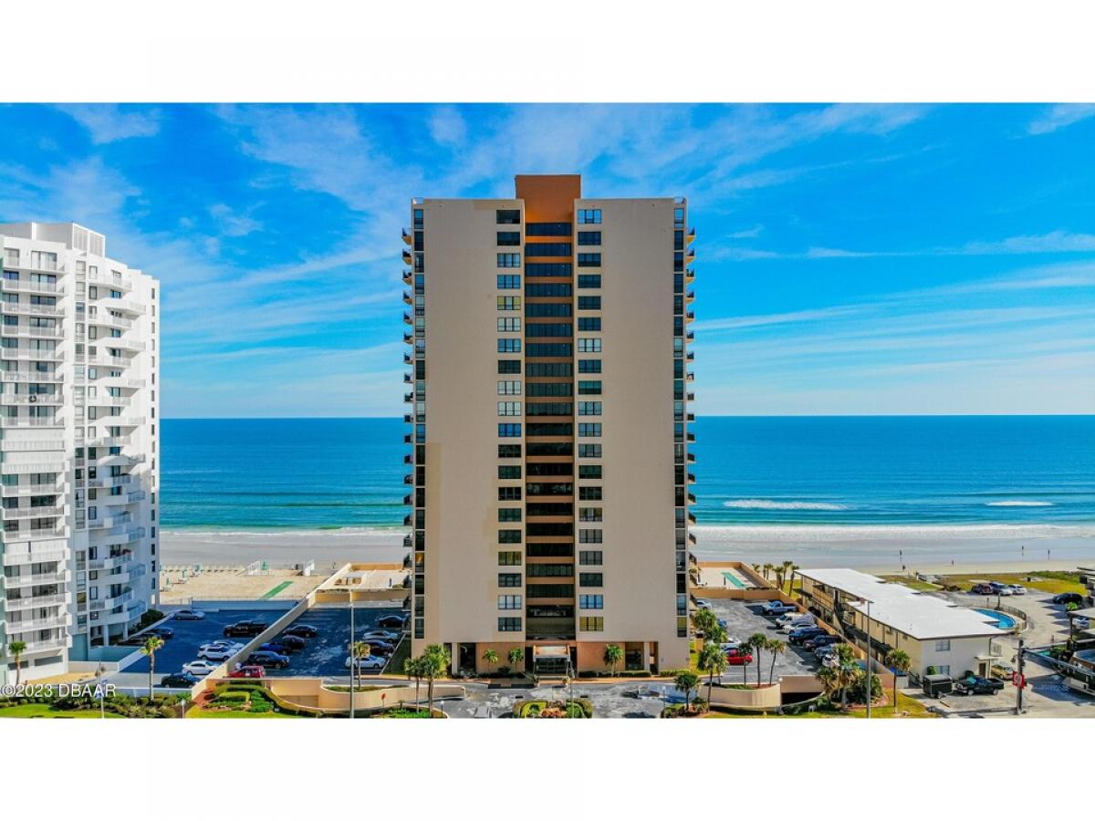Picture of Home For Sale in Daytona Beach Shores, Florida, United States