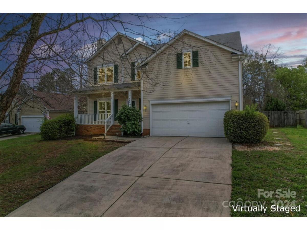 Picture of Home For Sale in Concord, North Carolina, United States