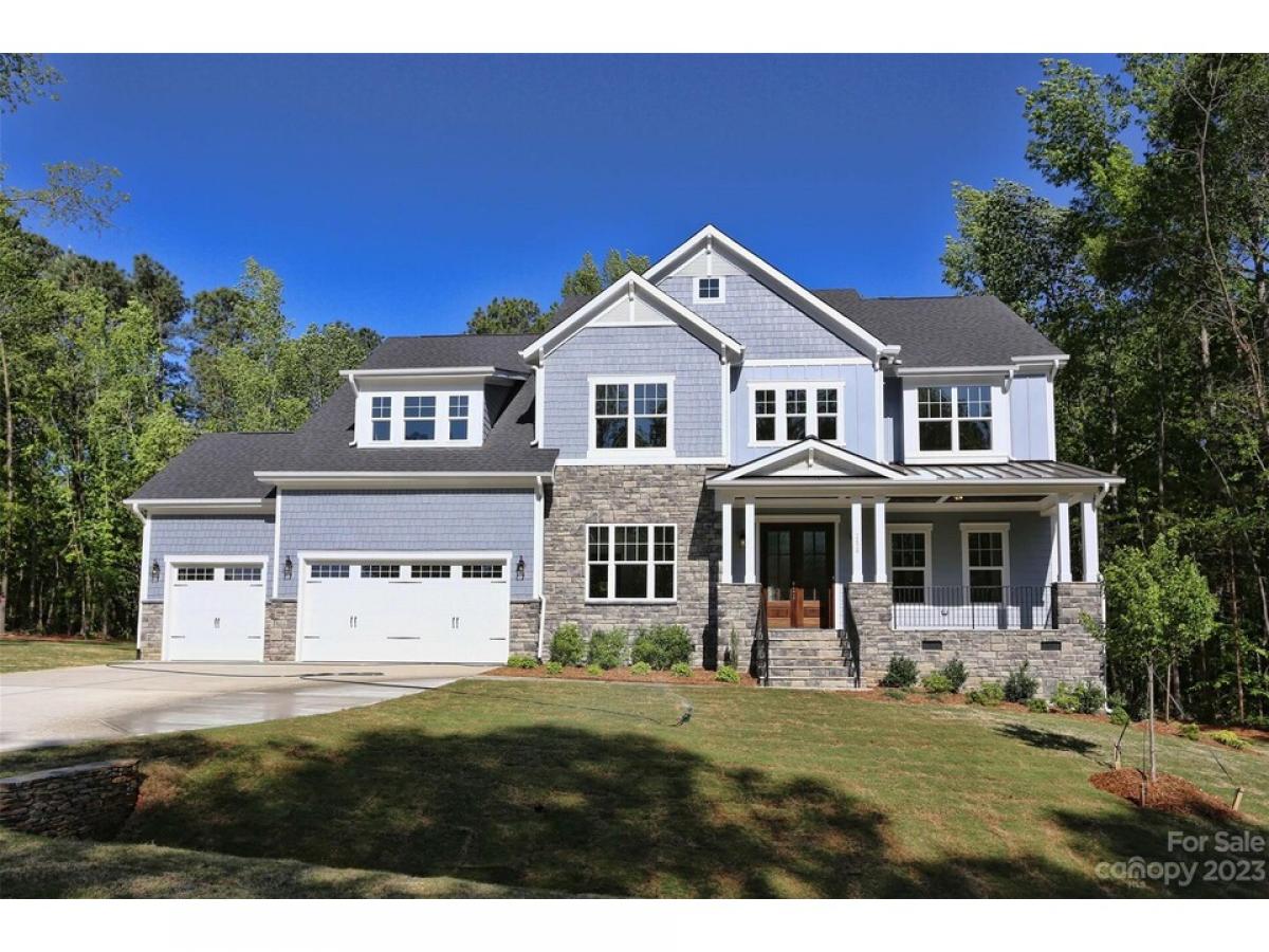 Picture of Home For Sale in Denver, North Carolina, United States