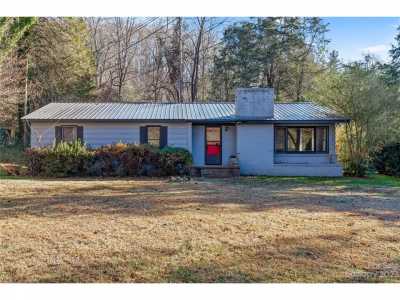 Home For Sale in Sylva, North Carolina