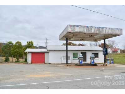 Commercial Building For Sale in Union Mills, North Carolina