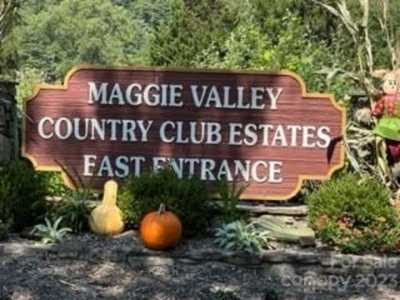 Home For Sale in Maggie Valley, North Carolina