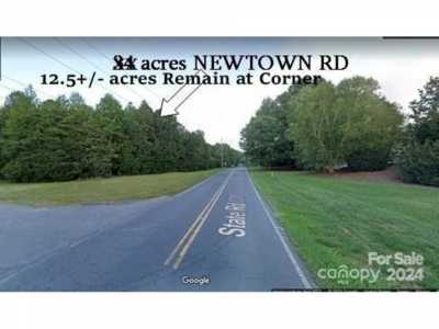 Home For Sale in Waxhaw, North Carolina