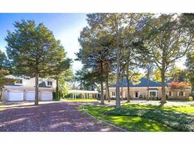 Home For Sale in Lower Township, New Jersey