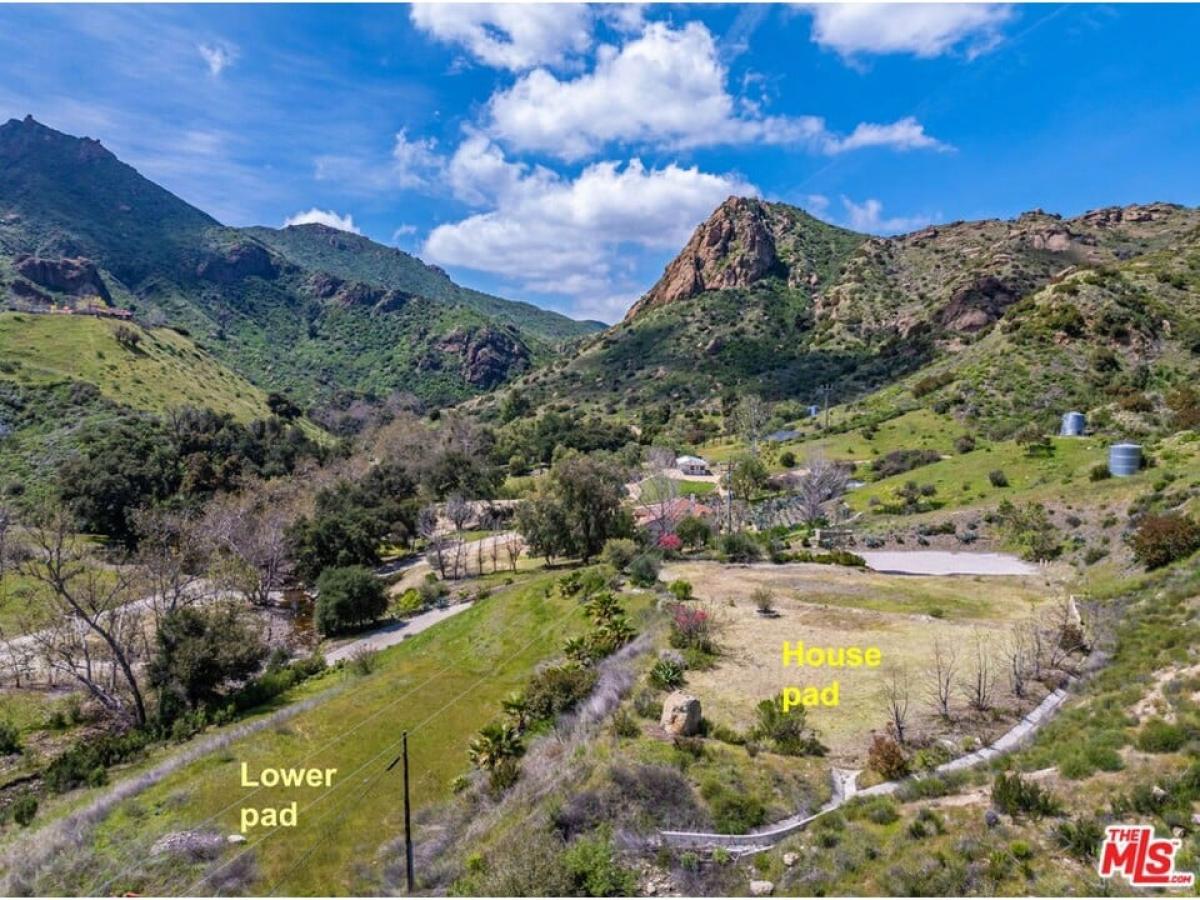 Picture of Home For Sale in Agoura Hills, California, United States
