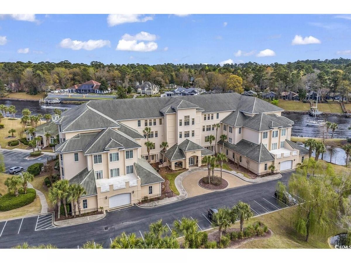 Picture of Home For Sale in North Myrtle Beach, South Carolina, United States