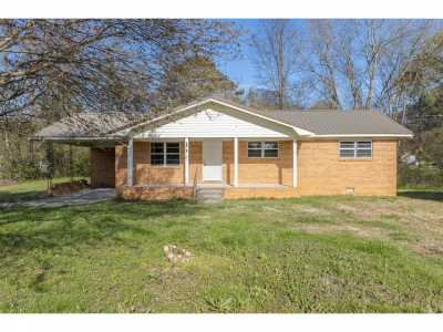 Home For Sale in Crandall, Georgia