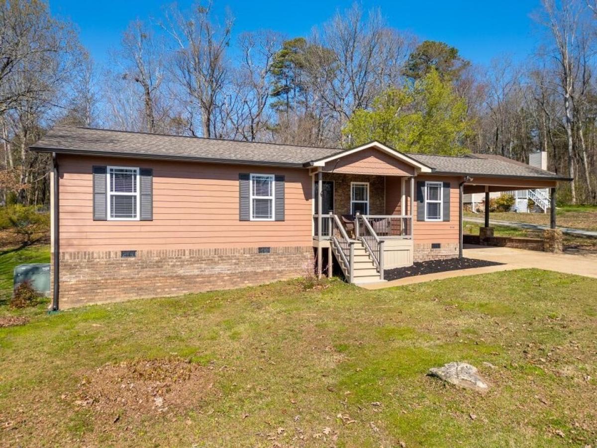 Picture of Home For Sale in Soddy Daisy, Tennessee, United States
