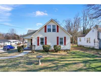 Home For Sale in East Ridge, Tennessee