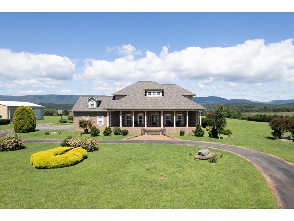 Picture of Home For Sale in Dunlap, Tennessee, United States