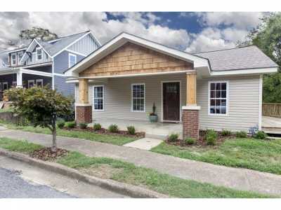 Home For Sale in Chattanooga, Tennessee