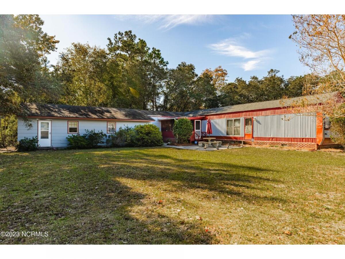 Picture of Home For Sale in Shallotte, North Carolina, United States