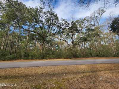 Home For Sale in Seabrook, South Carolina