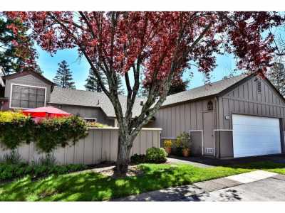 Home For Sale in Sonoma, California