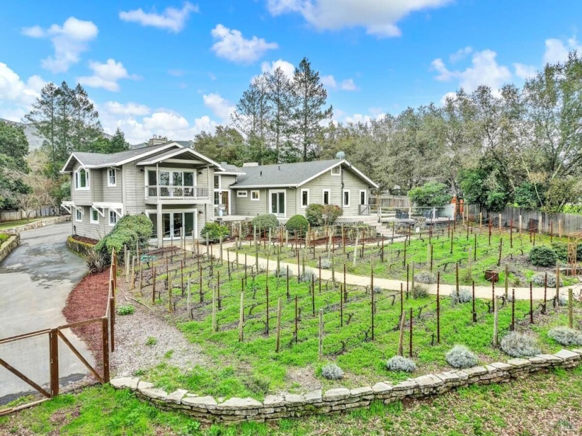 Picture of Home For Sale in Napa, California, United States