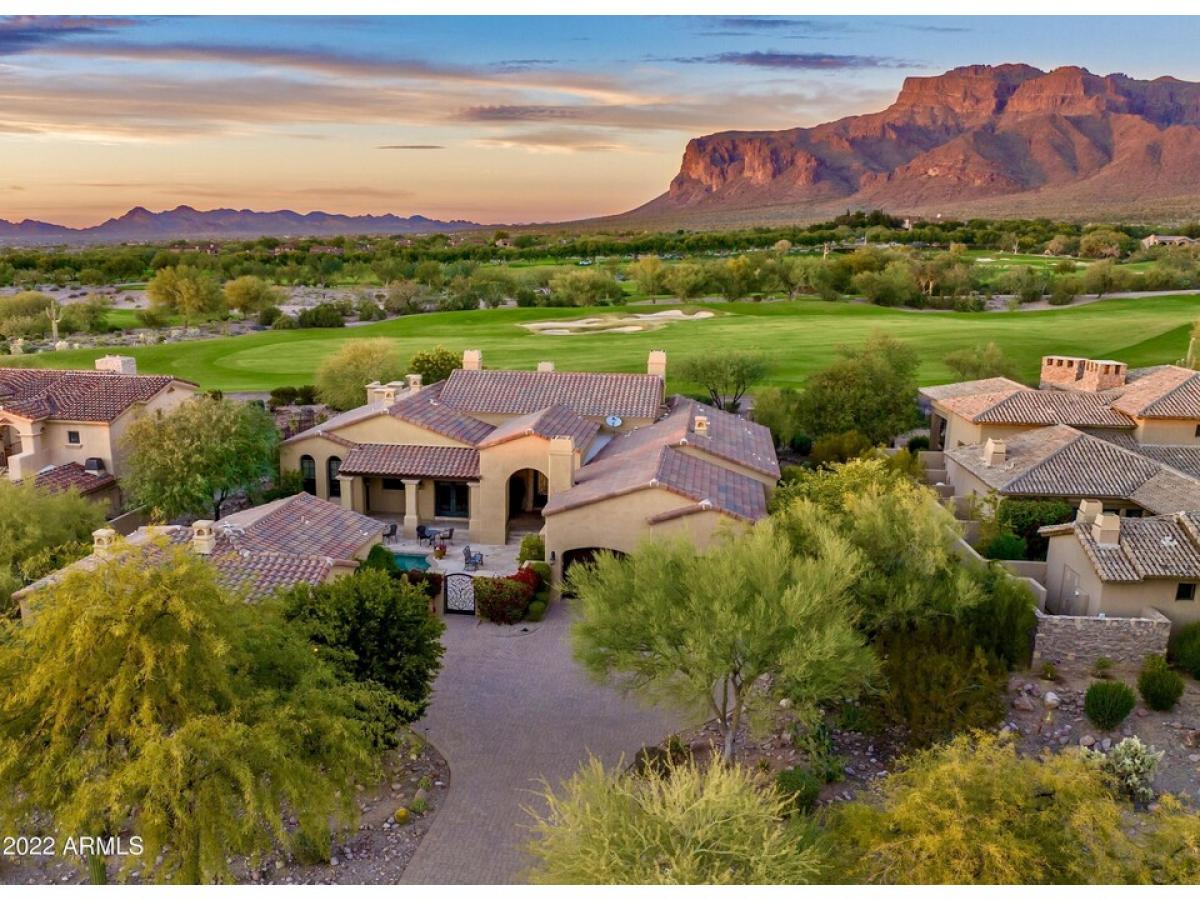 Picture of Home For Sale in Gold Canyon, Arizona, United States