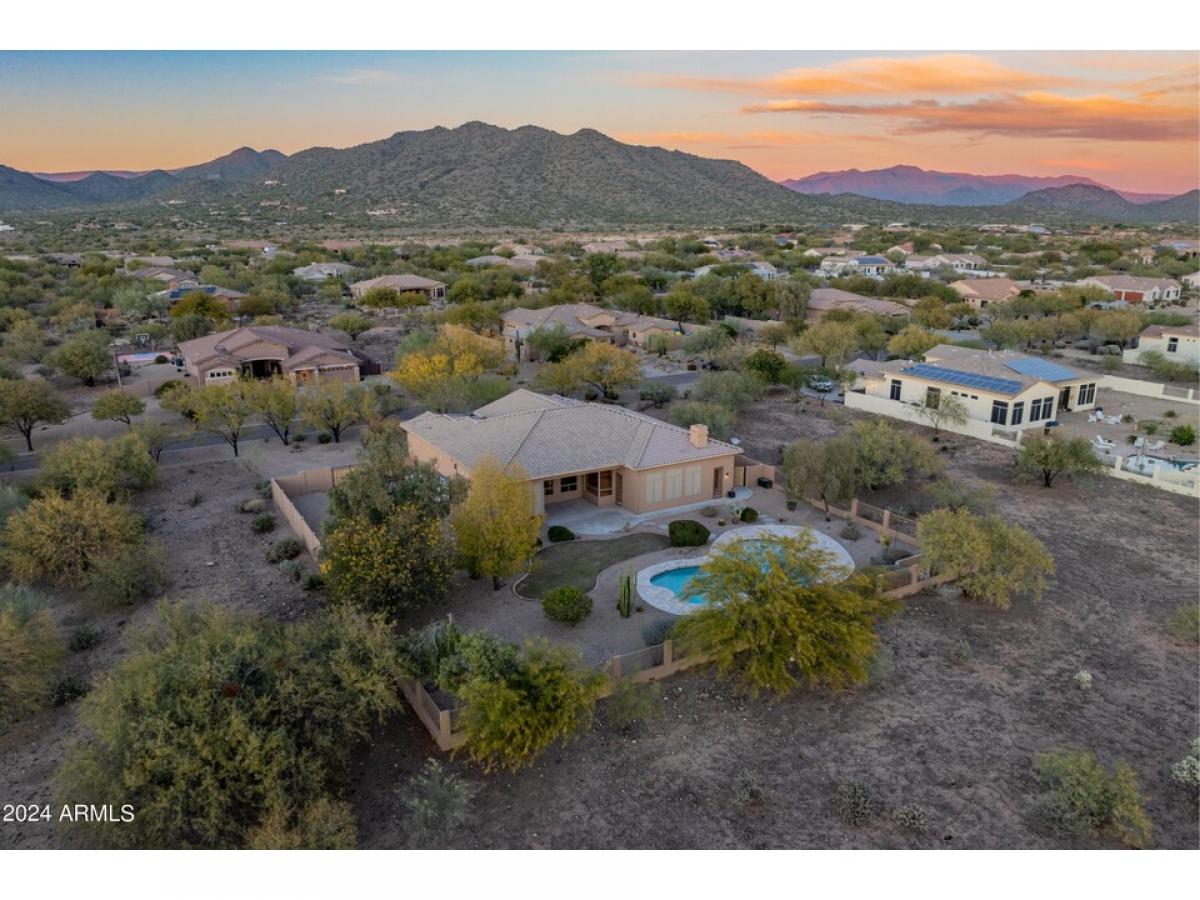 Picture of Home For Sale in Cave Creek, Arizona, United States