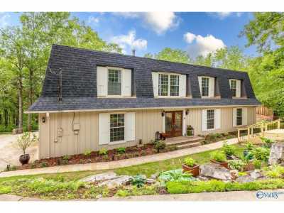 Home For Sale in Huntsville, Alabama