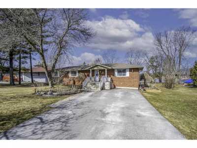 Home For Sale in Ennismore, Canada