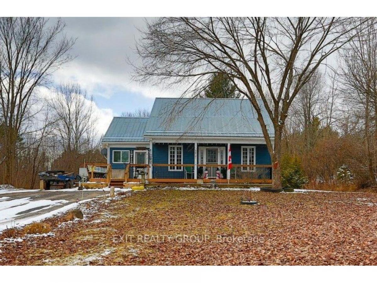 Picture of Home For Sale in Madoc, Ontario, Canada