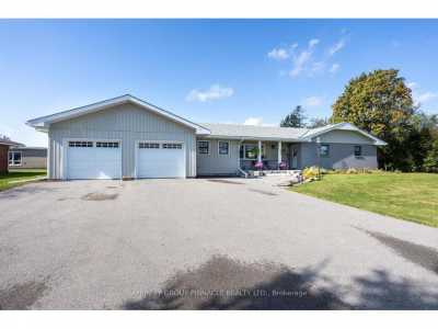 Home For Sale in Kawartha Lakes, Canada
