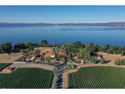 Home For Sale in Nice, California
