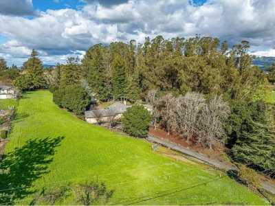 Home For Sale in Penngrove, California