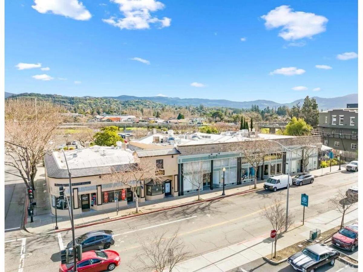 Picture of Commercial Building For Sale in Napa, California, United States