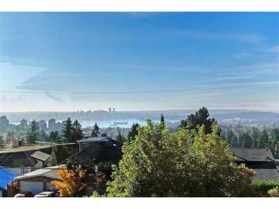 Home For Sale in North Vancouver, Canada