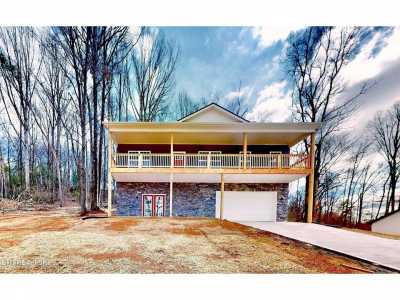 Home For Sale in Sweetwater, Tennessee