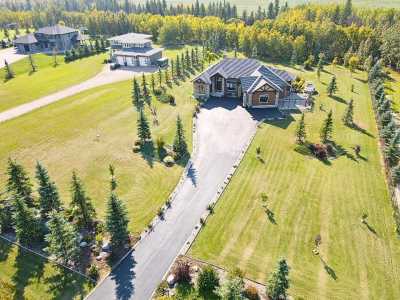 Home For Sale in Rural Red Deer County, Canada