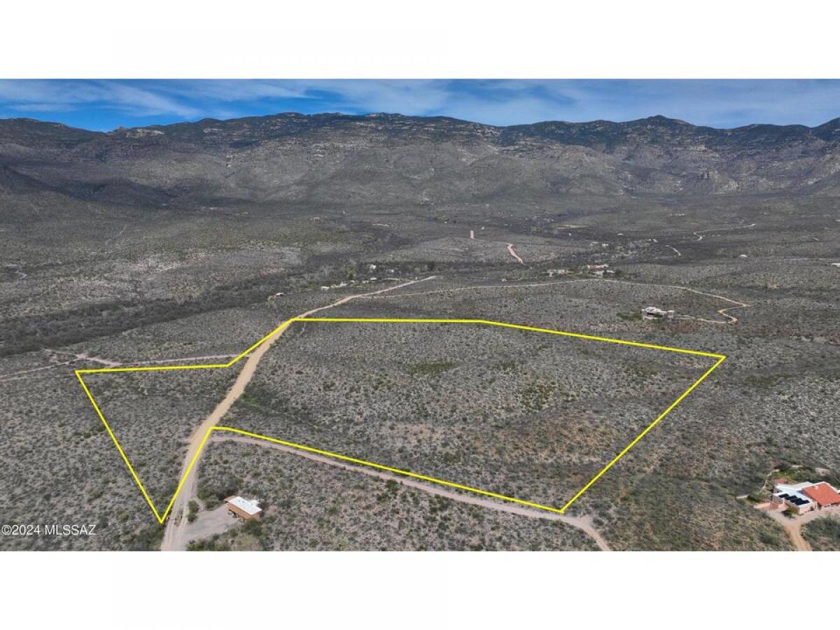 Picture of Residential Land For Sale in Vail, Arizona, United States