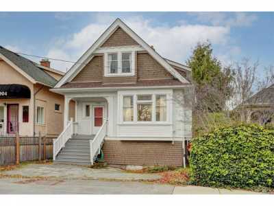 Home For Sale in Victoria, Canada
