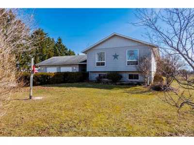 Home For Sale in Quinte West, Canada